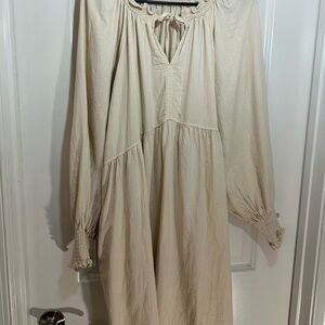 Old Navy Cream Long Sleeve Dress